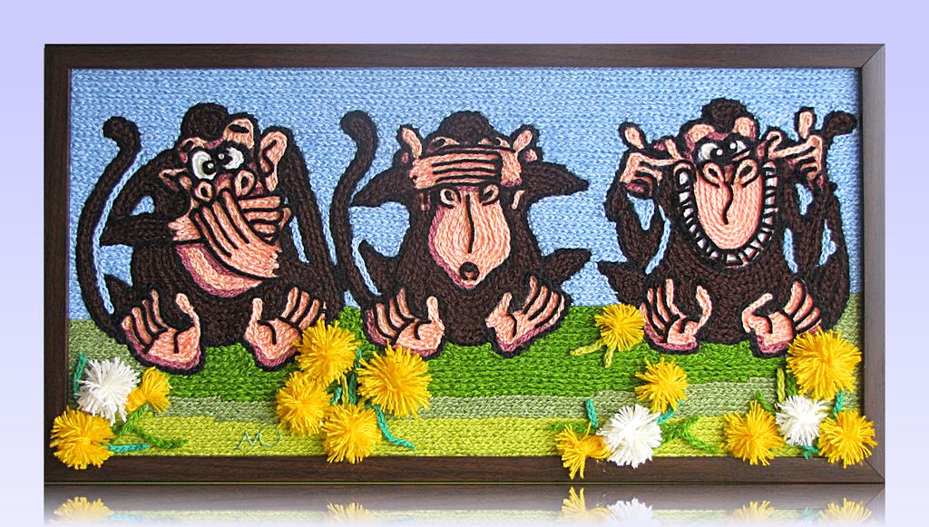 Картина вязанная из пряжи Три обезьяны - народная мудрость
