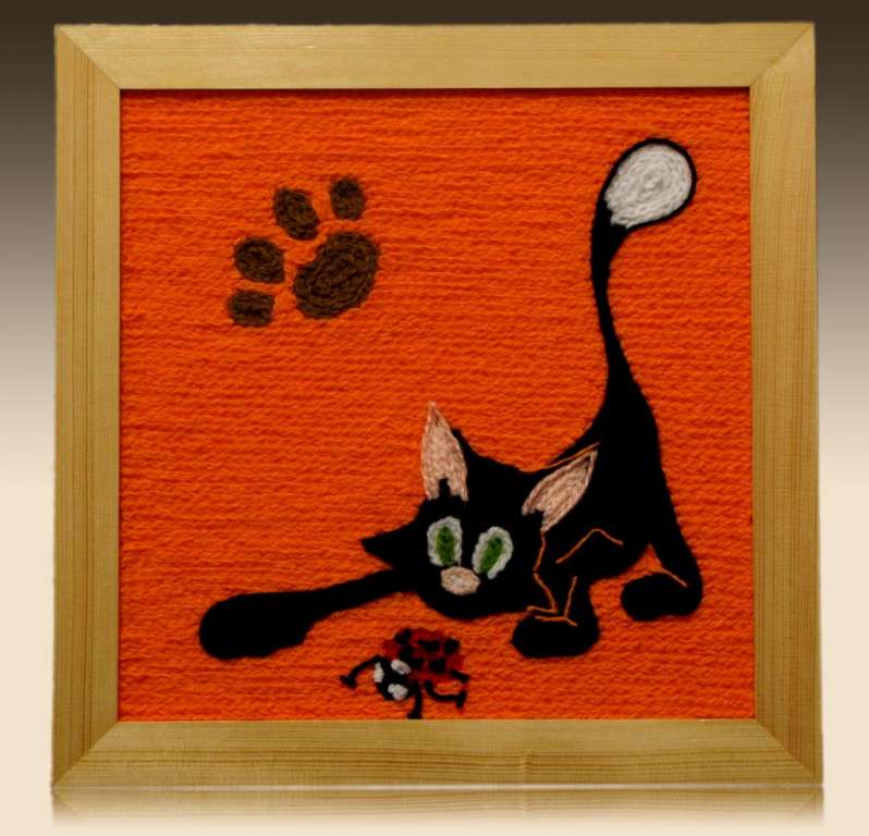 Картина вязанная из пряжи Черный кот.  Лапыч!